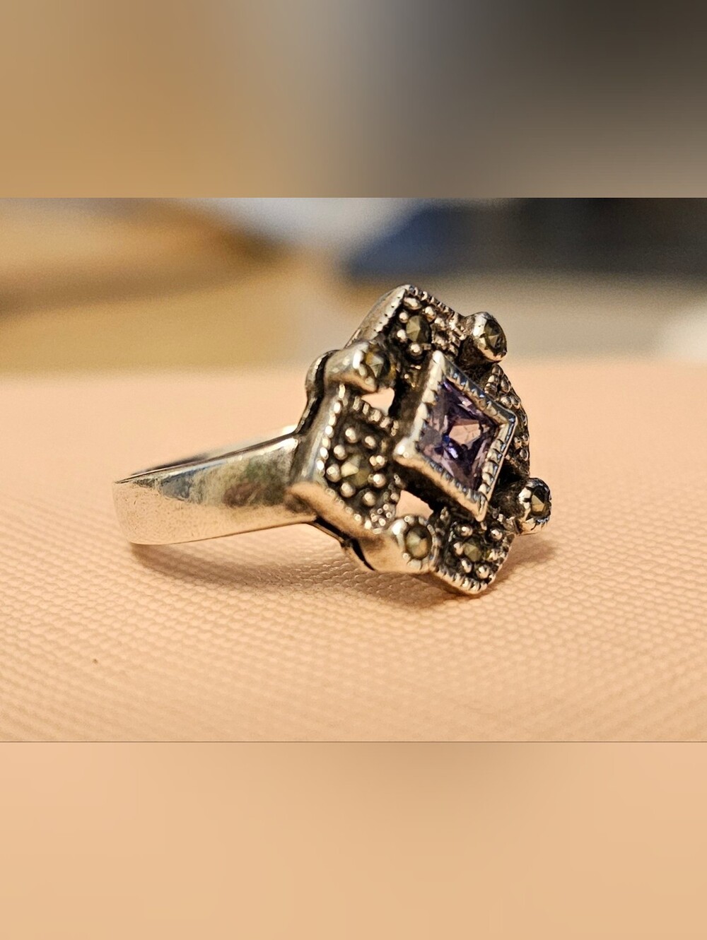 925 STERLING SILVER Lab Amethyst Marquesite Ring SZ 7